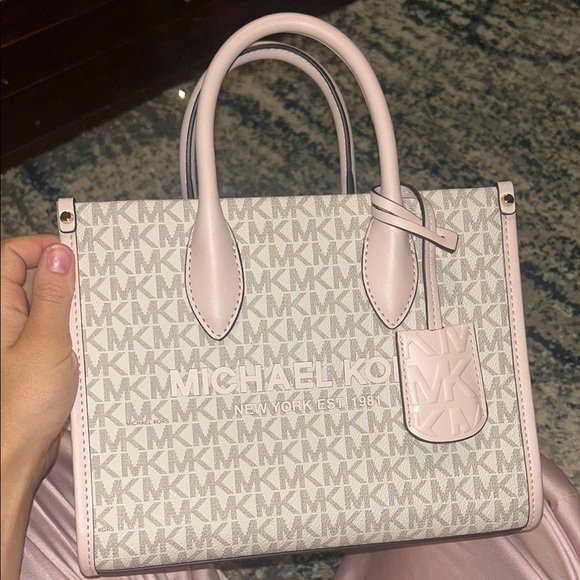 Michael Kors Cream Satchel with Signature Design - Picture 1 of 3